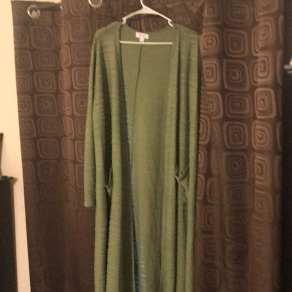 EUC XL Lularoe ruffled Sarah